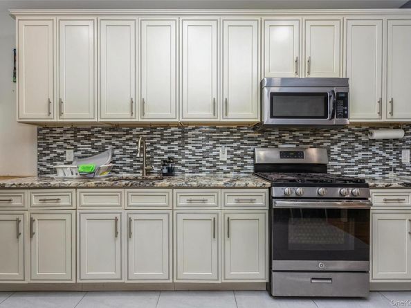 327 N 7th Avenue, Mount Vernon NY 10550