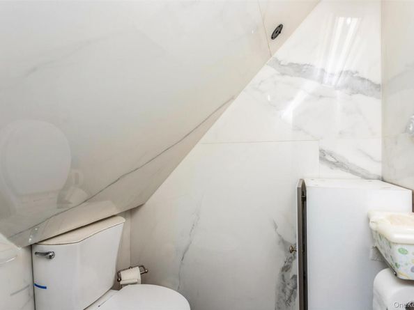 327 N 7th Avenue, Mount Vernon NY 10550