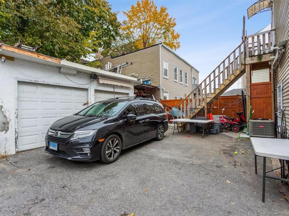 327 N 7th Avenue, Mount Vernon NY 10550