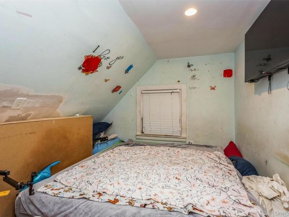 327 N 7th Avenue, Mount Vernon NY 10550