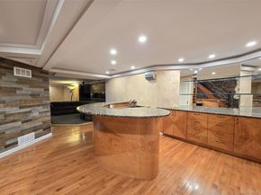 64 Timber Ridge Drive, Holbrook NY 11741