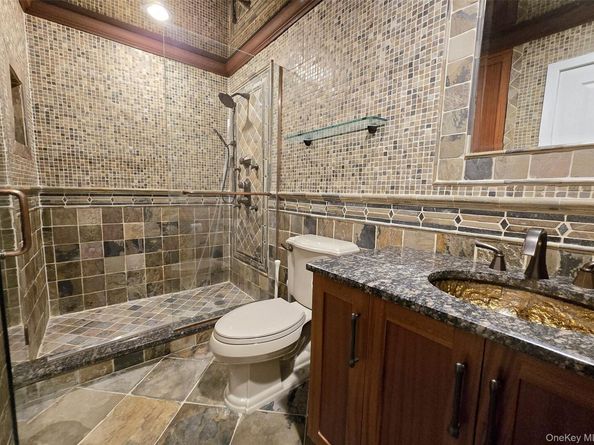 64 Timber Ridge Drive, Holbrook NY 11741