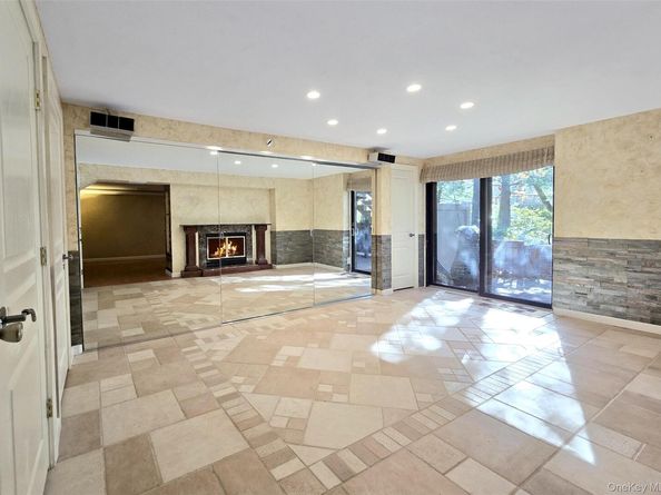 64 Timber Ridge Drive, Holbrook NY 11741