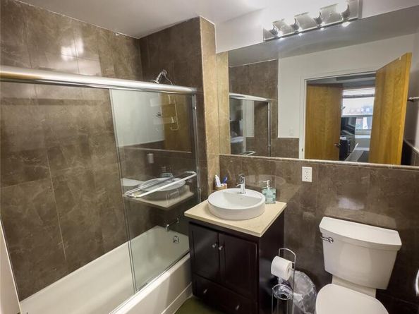 17836 Wexford Terrace 4F, Jamaica Estates NY 11432