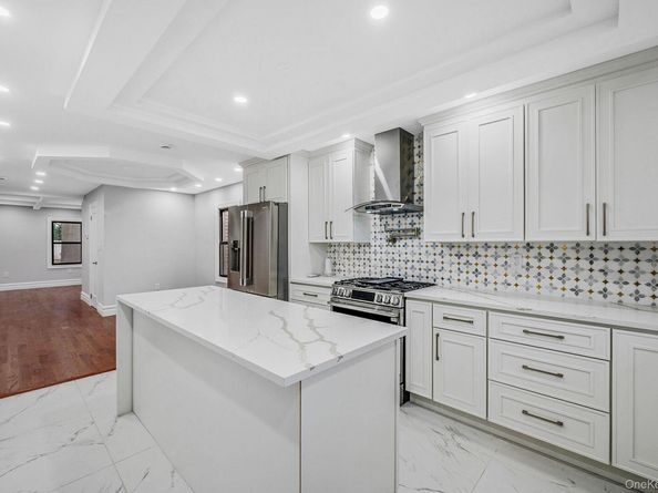 89 Hunnewell Avenue, Elmont NY 11003