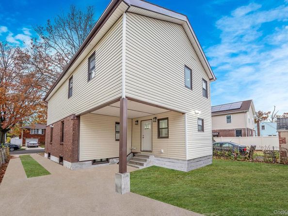 89 Hunnewell Avenue, Elmont NY 11003