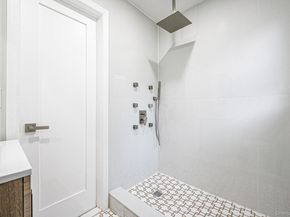 89 Hunnewell Avenue, Elmont NY 11003