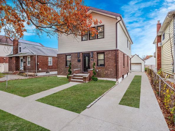 89 Hunnewell Avenue, Elmont NY 11003