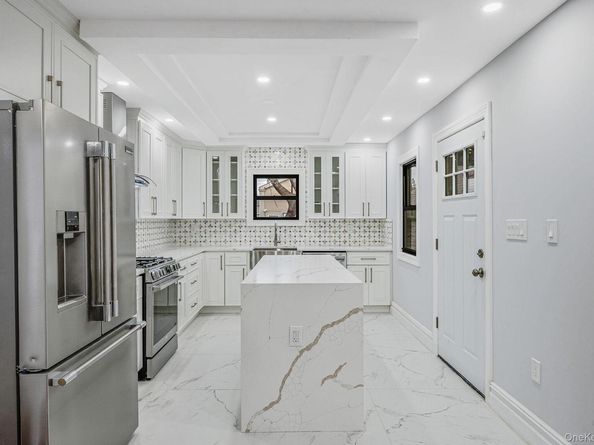 89 Hunnewell Avenue, Elmont NY 11003