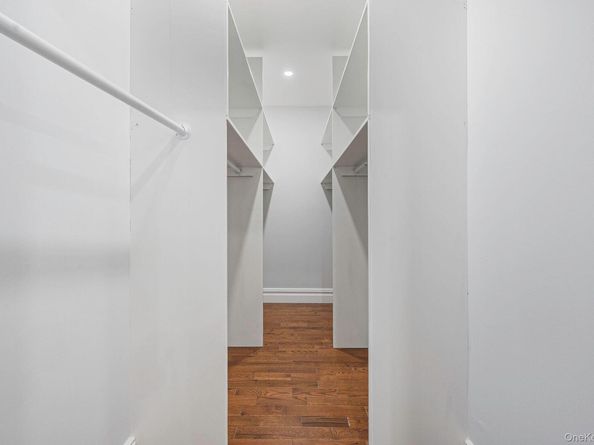 89 Hunnewell Avenue, Elmont NY 11003