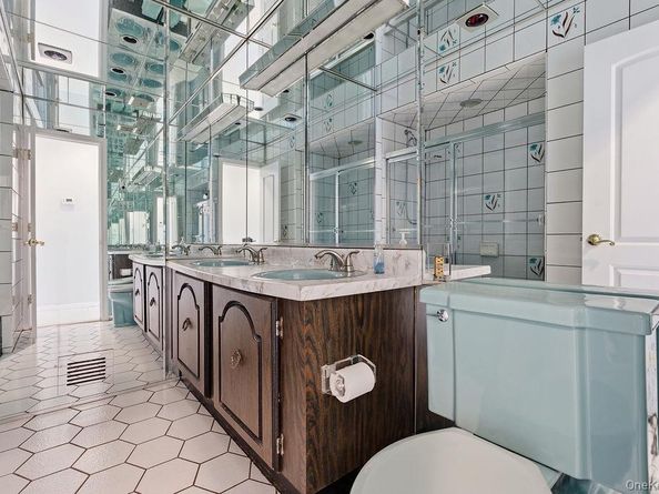 163-15 84th Street, Howard Beach NY 11414