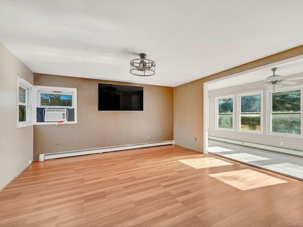 3 Hazel Road, Rocky Point NY 11778