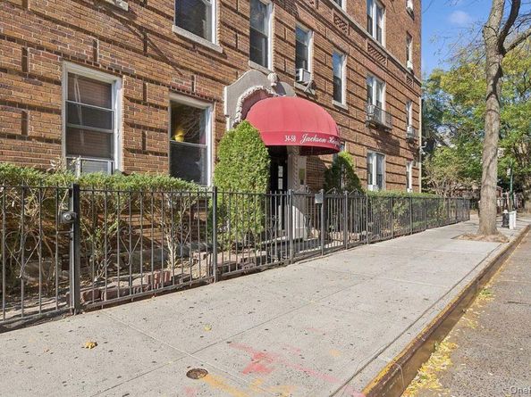 34-58 90th St M2, Jackson Heights NY 11372