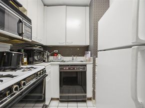 330 E 38th Street 44I, New York (Manhattan) NY 10016