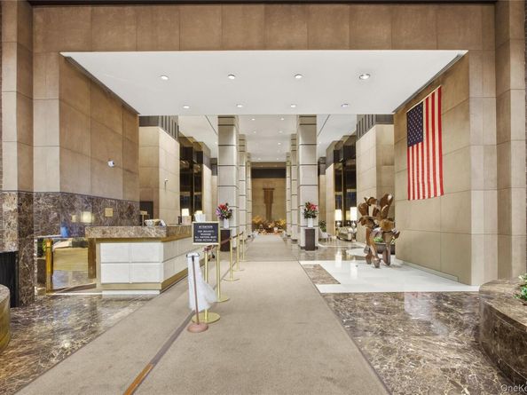 330 E 38th Street 44I, New York (Manhattan) NY 10016