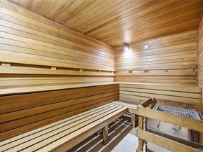 330 E 38th Street 44I, New York (Manhattan) NY 10016