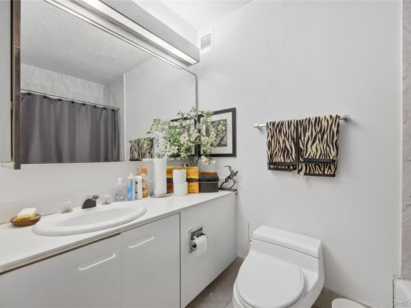 330 E 38th Street 44I, New York (Manhattan) NY 10016