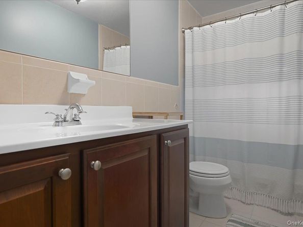 2202 Beech Street, Wantagh NY 11793