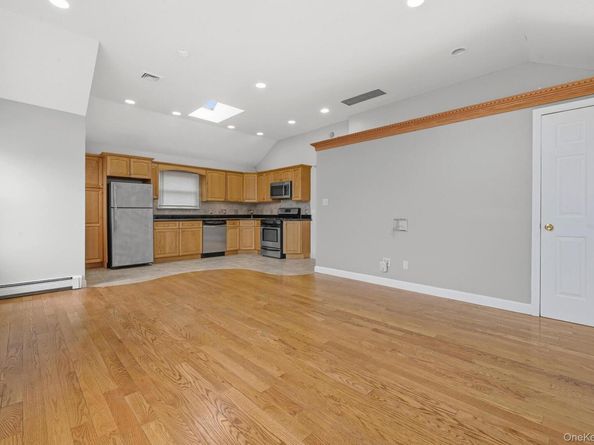 850 First Avenue, Franklin Square NY 11010