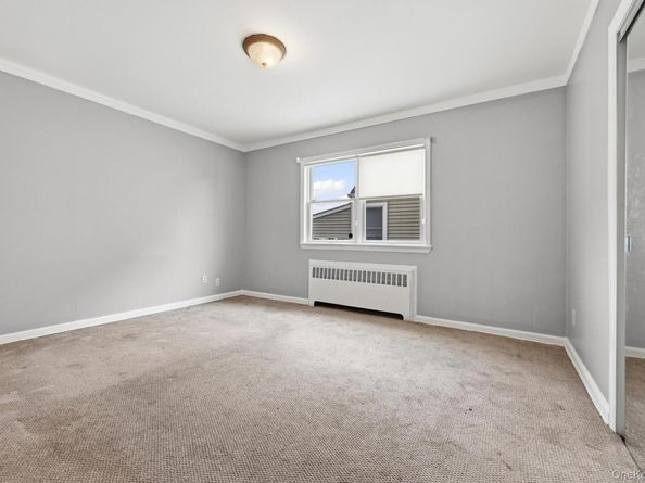 850 First Avenue, Franklin Square NY 11010