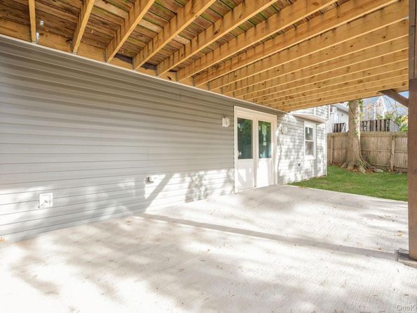 28 Sanford Street, South Huntington NY 11746