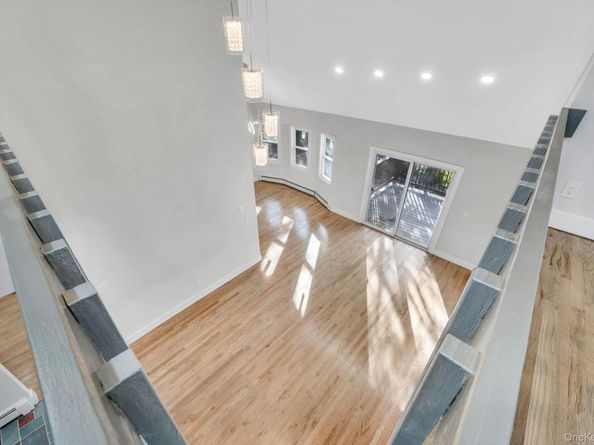 28 Sanford Street, South Huntington NY 11746