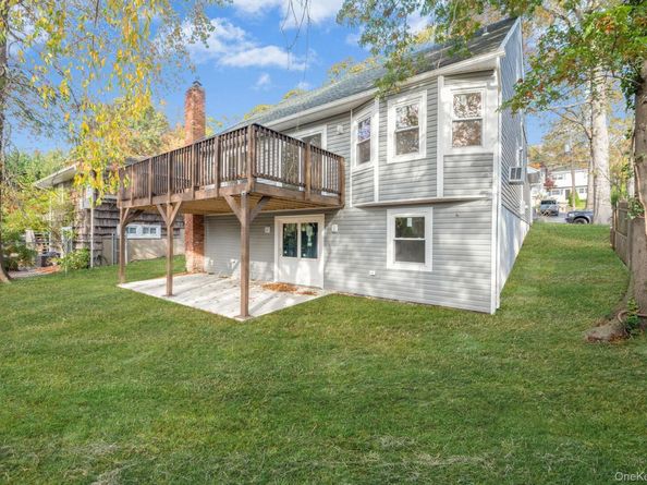 28 Sanford Street, South Huntington NY 11746