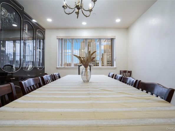 570 Wythe Avenue 6A, Brooklyn NY 11249