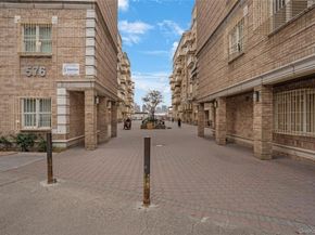 570 Wythe Avenue 6A, Brooklyn NY 11249