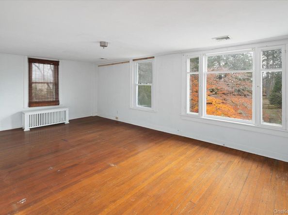 136 Elmwood Road, South Salem NY 10590