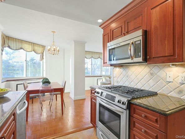 1270 North Avenue 3A, New Rochelle NY 10804