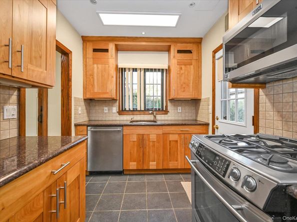 8511 Eton Street, Jamaica Estates NY 11432