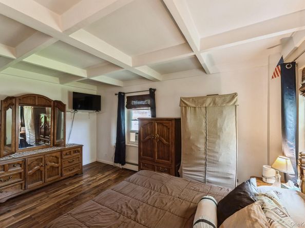 149-32 Union Turnpike 24A, Briarwood NY 11435