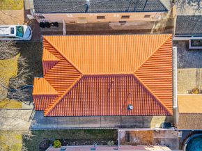 5312 199th Street, Fresh Meadows NY 11365