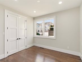 12 Lee Avenue, Albertson NY 11507