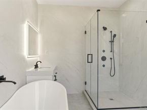 12 Lee Avenue, Albertson NY 11507