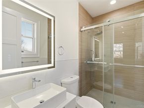 12 Lee Avenue, Albertson NY 11507