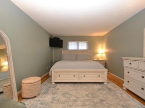 25 Glen Hollow Drive H23, Holtsville NY 11742