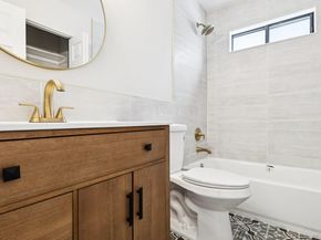 304 Kingston Court, Ridge NY 11961