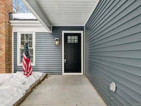 304 Kingston Court, Ridge NY 11961