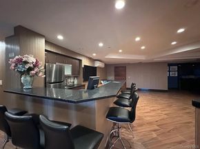 40 Brighton 1st Road 15M, Brooklyn NY 11235
