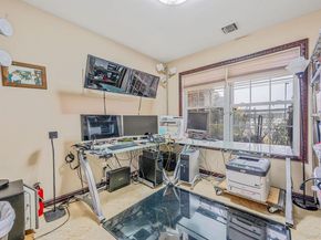 120 Waldo Street, Copiague NY 11726