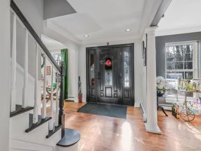 180 Miller Place Road, Miller Place NY 11764