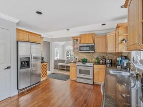 180 Miller Place Road, Miller Place NY 11764