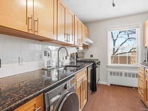 33 Fieldstone Drive G4, Hartsdale NY 10530
