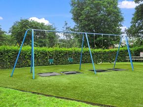 33 Fieldstone Drive G4, Hartsdale NY 10530