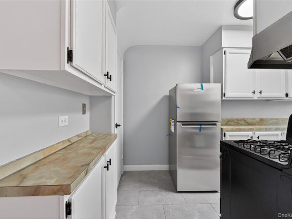 1231 E 223rd Street, Bronx NY 10466