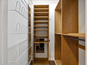 209 Windwatch Drive, Hauppauge NY 11788