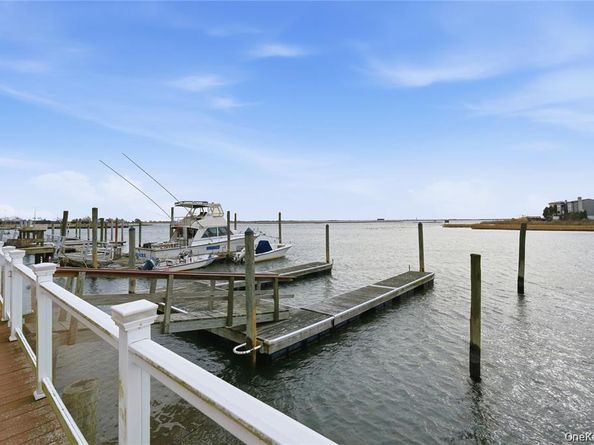 3094 Riverside Drive, Wantagh NY 11793