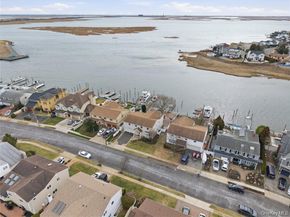 3094 Riverside Drive, Wantagh NY 11793